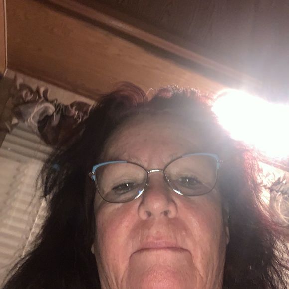 Meet your Posher, Paula - Picture 1 of 1